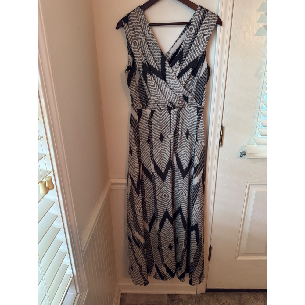 Banana Republic Womens Black White Geometric Ikat Sleeveless Maxi Dress 6